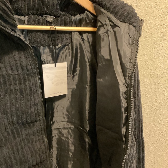NWT, J.NNA Corduroy Puffer Jacket. Size Large. Black - Picture 7 of 8